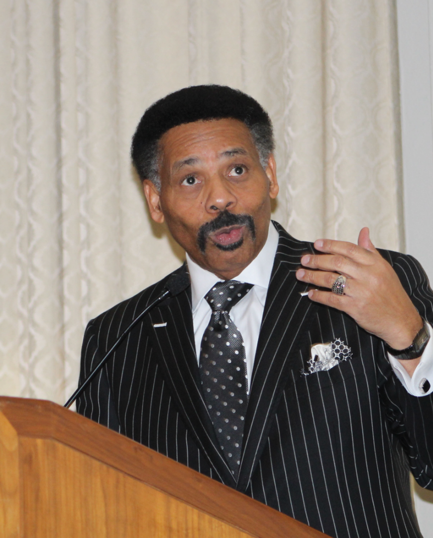 Dr. Tony Evans