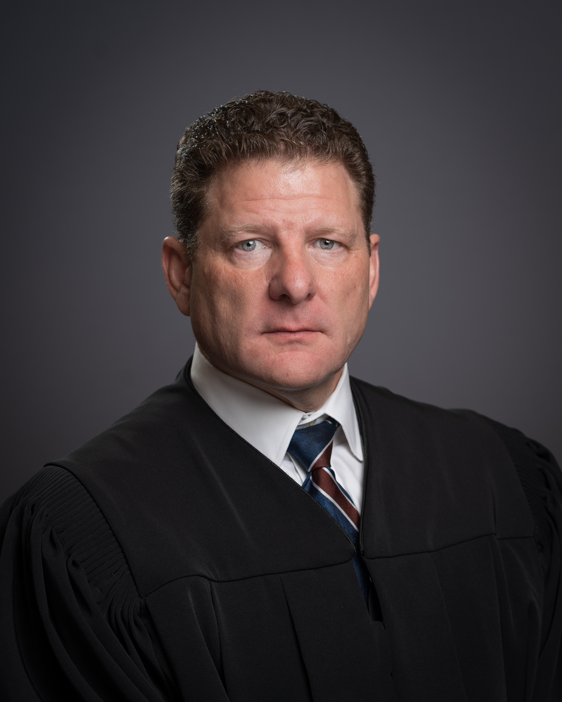 Photo of Judge Lee Finley